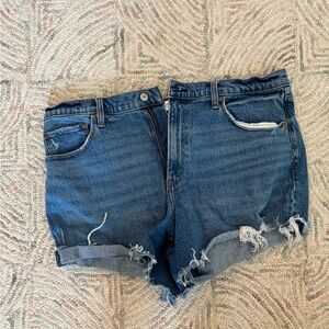 Abercrombie and Fitch mom Jean shorts curve love